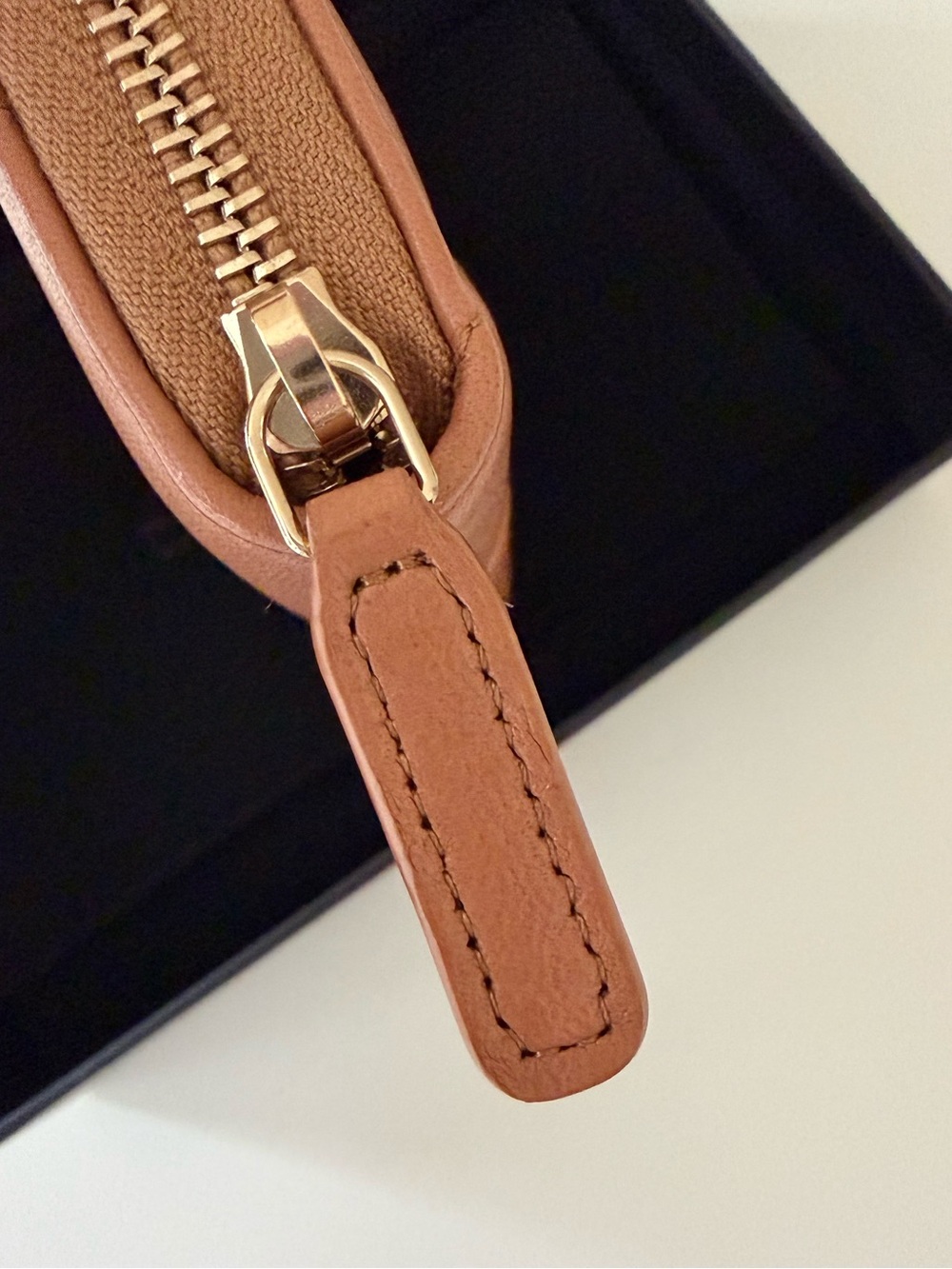 Chanel O-Coin Purse 21K Brown - Picture 9 of 13